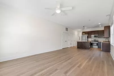 2500 Green Bay Road #201, Evanston, IL 60201 - Photo 3