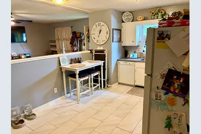 6 Blair Court, Clifton, IL 61727 - Photo 7