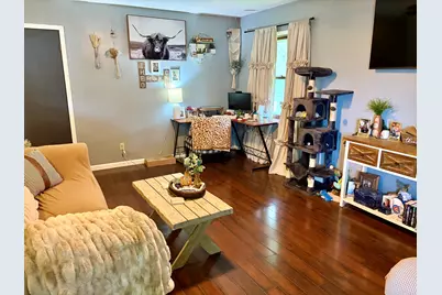 6 Blair Court, Clifton, IL 61727 - Photo 3