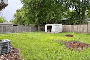 6 Blair Ct, Clifton, IL 61727 - Photo 23