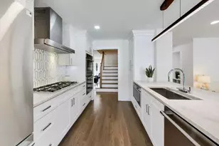 6850 Latrobe Ave, Skokie, IL 60077 - Photo 5