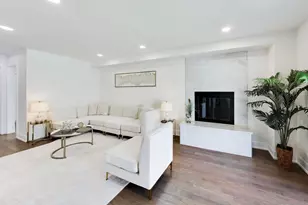 6850 Latrobe Ave, Skokie, IL 60077 - Photo 9