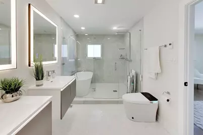 6850 Latrobe Avenue, Skokie, IL 60077 - Photo 19