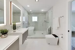 6850 Latrobe Ave, Skokie, IL 60077 - Photo 19
