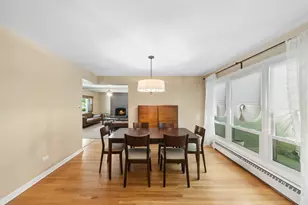 1663 Longvalley Dr, Northbrook, IL 60062 - Photo 9