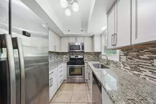 1663 Longvalley Dr, Northbrook, IL 60062 - Photo 13
