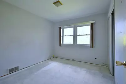 4409 W Lunt Avenue, Lincolnwood, IL 60712 - Photo 25