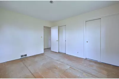 4409 W Lunt Avenue, Lincolnwood, IL 60712 - Photo 29