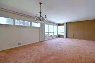 4409 W Lunt Ave, Lincolnwood, IL 60712 - Photo 13