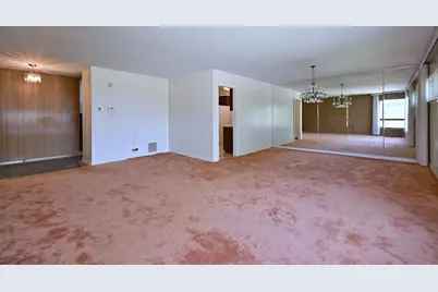 4409 W Lunt Avenue, Lincolnwood, IL 60712 - Photo 9