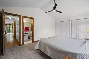 338 Essex Ct, Wood Dale, IL 60191 - Photo 11