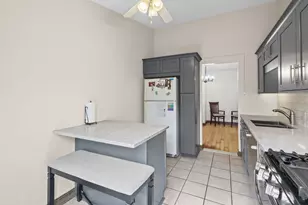 338 Essex Ct, Wood Dale, IL 60191 - Photo 7