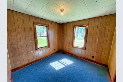 426 S Locust Street, Flora, IL 62839 - Photo 31