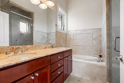 1541 N Artesian Avenue #3, Chicago, IL 60622 - Photo 11