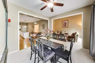 3946 Balmoral Ct, Rolling Meadows, IL 60008 - Photo 11