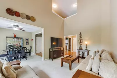 3946 Balmoral Court, Rolling Meadows, IL 60008 - Photo 9