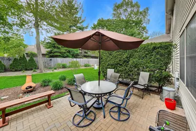 3946 Balmoral Court, Rolling Meadows, IL 60008 - Photo 7