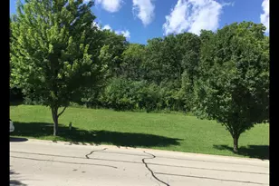 517 Rivers Edge Dr, Minooka, IL 60447 - Photo 1