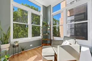 628 W Sheridan Rd, Chicago, IL 60613 - Photo 5