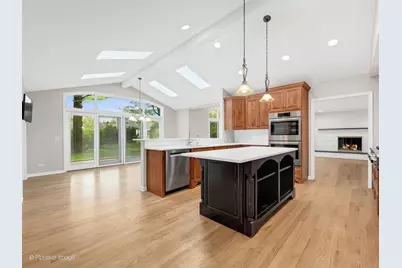 2S560 Seneca Drive, Wheaton, IL 60189 - Photo 11