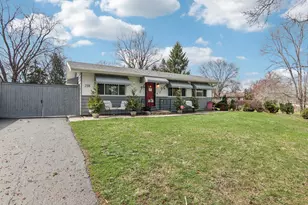 238 Frontage Road W, Northfield, IL 60093 - Photo 1