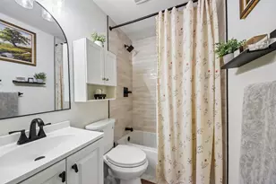 1344 Orleans Dr, Mundelein, IL 60060 - Photo 19