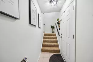 1344 Orleans Dr, Mundelein, IL 60060 - Photo 3