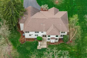 3 Thornfields Ln, Lincolnshire, IL 60069 - Photo 37