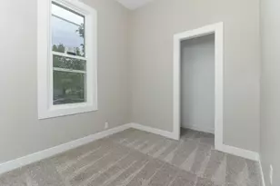 1308 W Market St, Bloomington, IL 61701 - Photo 23