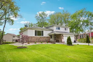 30W383 Bruce Ln, Naperville, IL 60563 - Photo 1