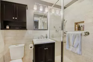 1328 W Bryn Mawr Ave, Chicago, IL 60660 - Photo 17