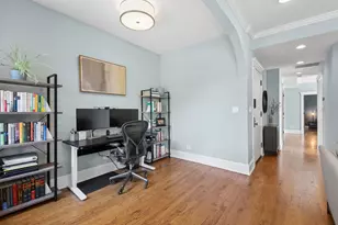 1328 W Bryn Mawr Ave, Chicago, IL 60660 - Photo 9