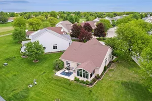 21626 W Larch Dr, Plainfield, IL 60544 - Photo 3