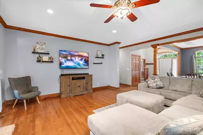 692 Independence Avenue, Elburn, IL 60119 - Photo 7
