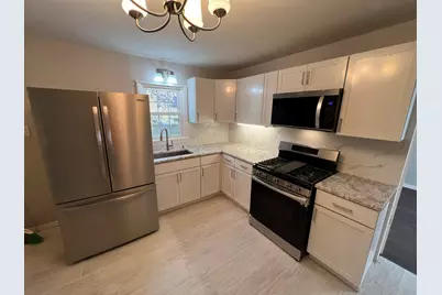 936 Russell Place, Mundelein, IL 60060 - Photo 5