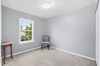 9 Chaucer Lane, Streamwood, IL 60107 - Photo 17