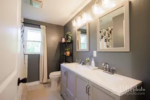 6186 E 260S Rd, Saint Anne, IL 60964 - Photo 37