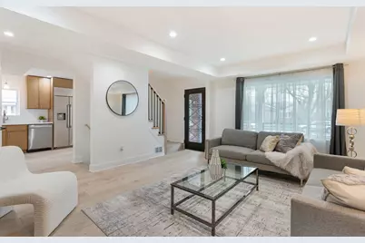 5232 Greenwood Street, Skokie, IL 60077 - Photo 5