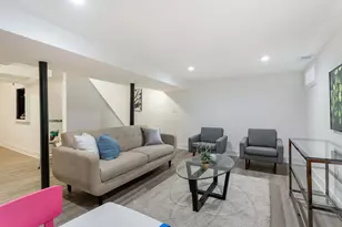 5232 Greenwood St, Skokie, IL 60077 - Photo 17