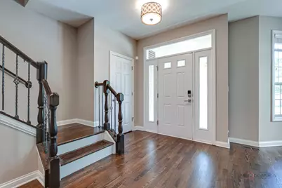 2460 Violet Street, Glenview, IL 60026 - Photo 3