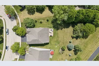 3898 Valhalla Drive, Elgin, IL 60124 - Photo 33
