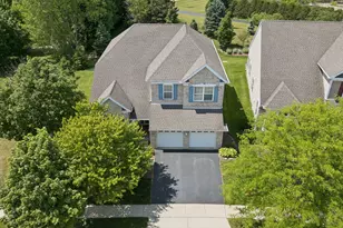 3898 Valhalla Dr, Elgin, IL 60124 - Photo 29