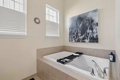3898 Valhalla Drive, Elgin, IL 60124 - Photo 15