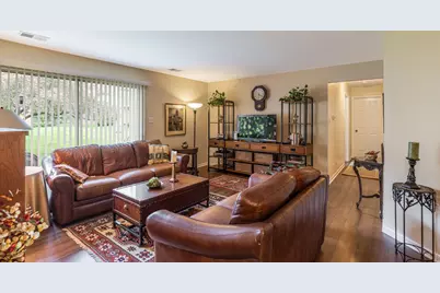 1246 E Evergreen Drive #7, Palatine, IL 60074 - Photo 7