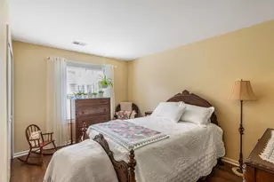 1246 E Evergreen Dr, Palatine, IL 60074 - Photo 13