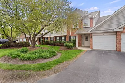 1246 E Evergreen Drive #7, Palatine, IL 60074 - Photo 1