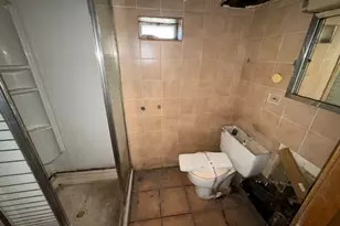 11624 S Bishop St, Chicago, IL 60643 - Photo 9