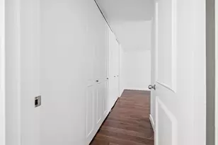 200 N Dearborn St, Chicago, IL 60601 - Photo 13