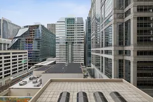 200 N Dearborn St, Chicago, IL 60601 - Photo 21