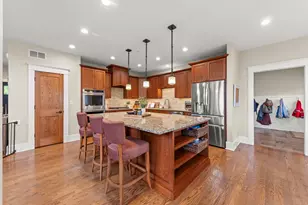 451 Lowell Ave, Glen Ellyn, IL 60137 - Photo 9